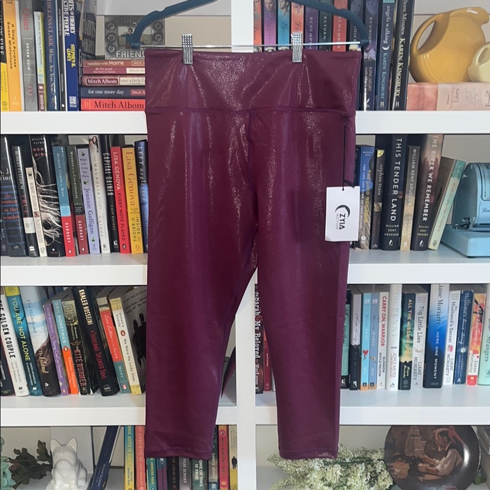 Ziya Shiny Metallic Maroon Leggings